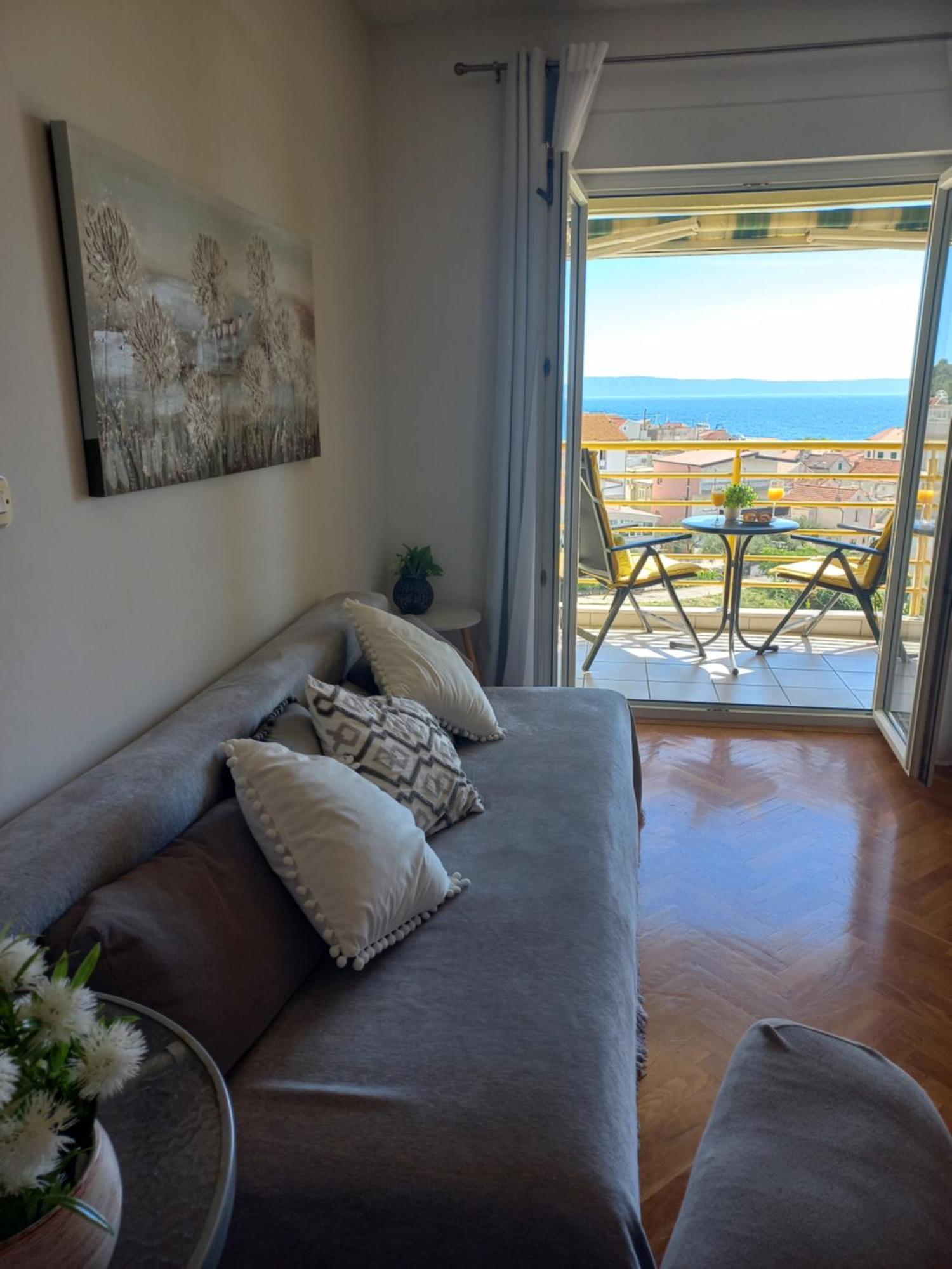 Coastal Calm Apartment *